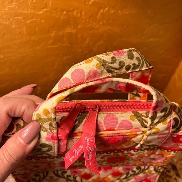 Vera Bradley Mini iPad Case & Charger and Cable Organizer - Picture 14 of 14